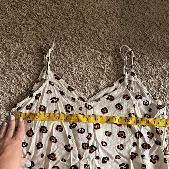 Leopard Print Tank Top - Picture 5 of 6